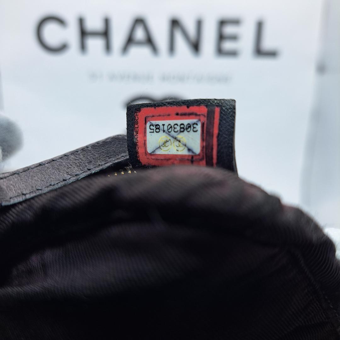 CHANEL　ケース　マトラッセ　ブラック　キルティング