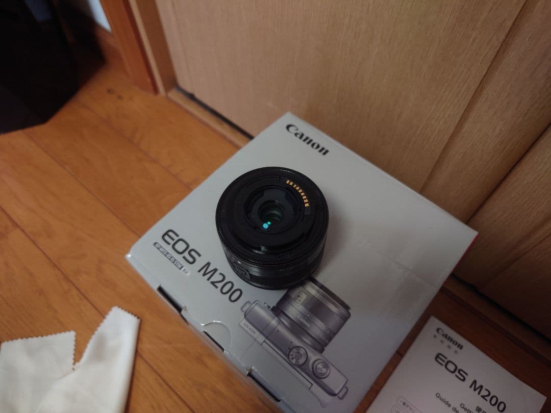 CANON EOS M200 EF-M15-45 IS STM レンズキット