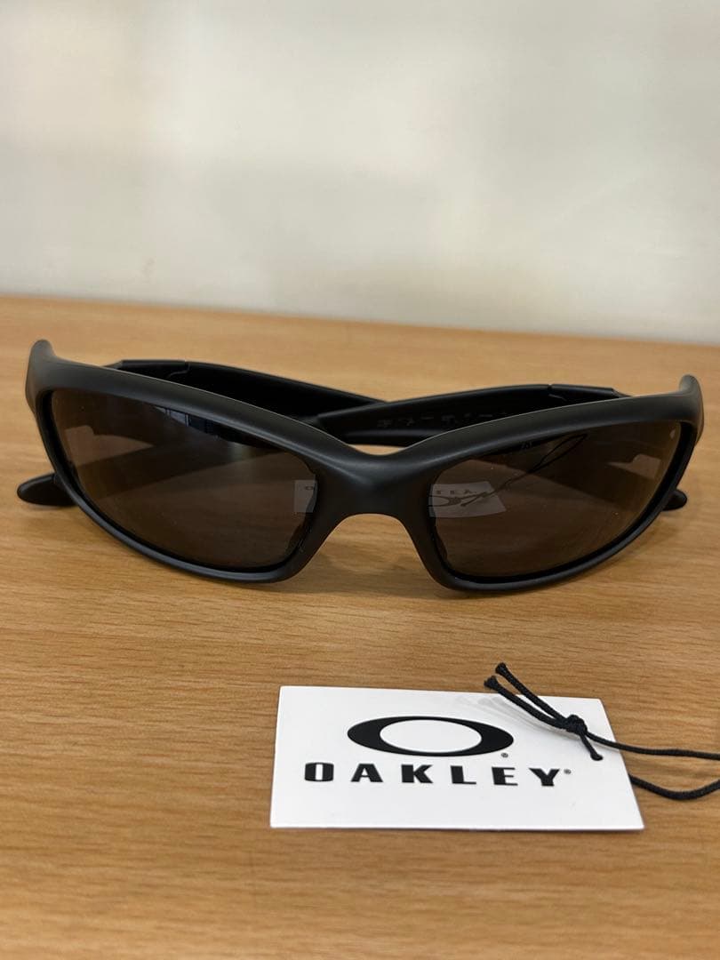 正規品　未使用　OAKLEY STRAIGHT JACKET