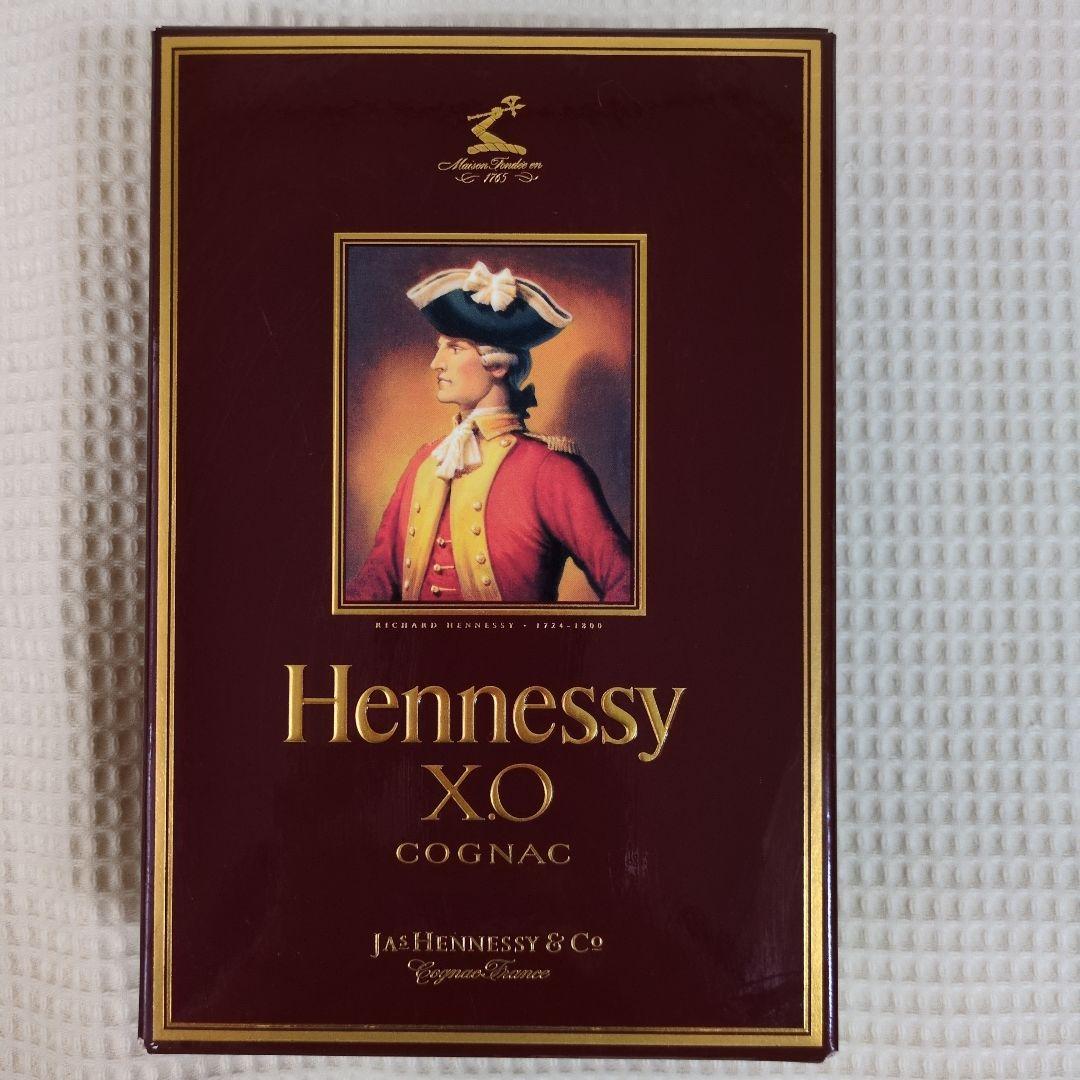 【未開栓】ヘネシーXO 700ml　コニャック金キャップ　箱付き