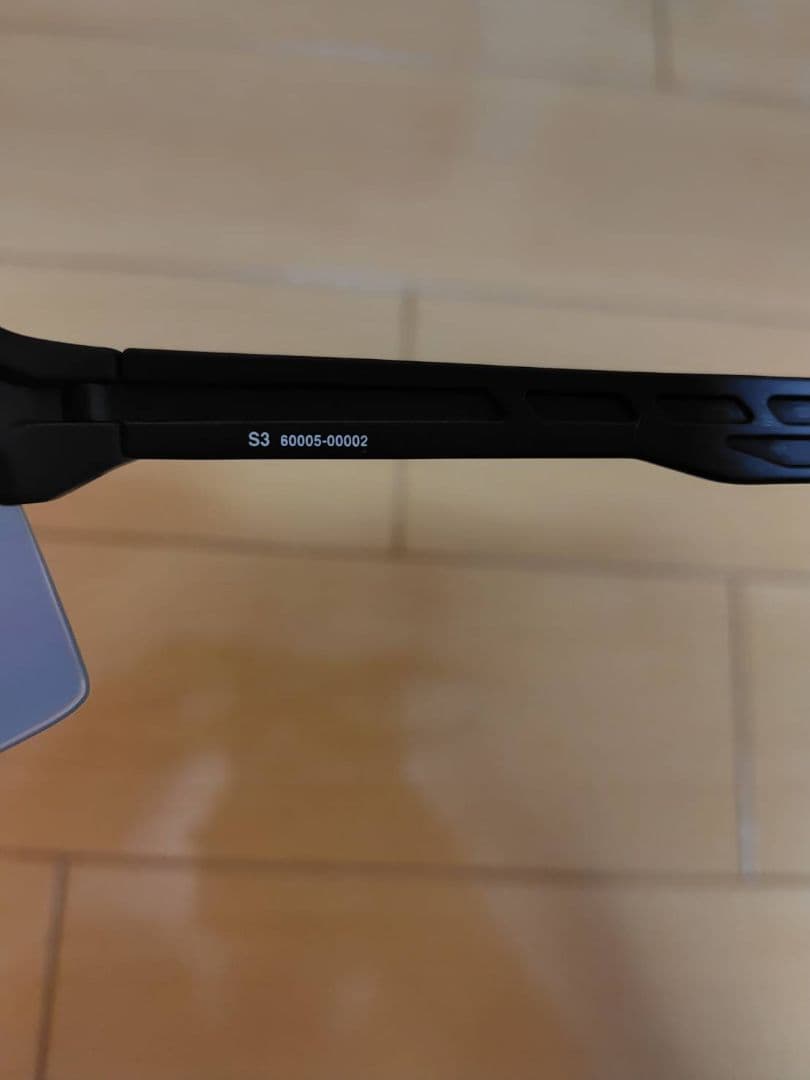 再値下げ！スポーツサングラス