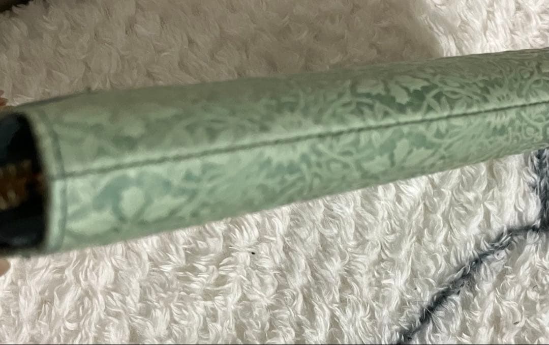 新品 HIRAMEKI 長財布 ラウンドファスナー ウイリアムモリス エンボス