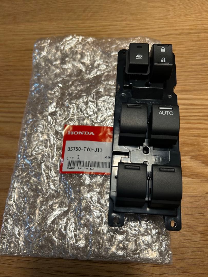 新品未使用☆HONDA パワーウインドウスイッチ☆