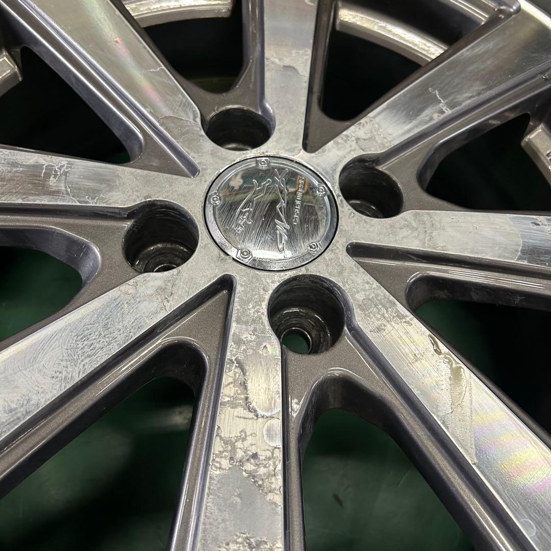 中古スタッドレス185/60R16ブリザック4本セット　ノート、オーラ、デミオ等