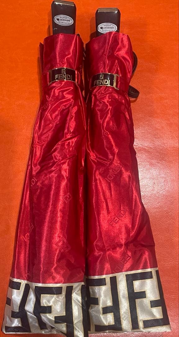 ブランドショップRMM様FENDI フェンディ ズッカ柄 折りたたみ傘 2本