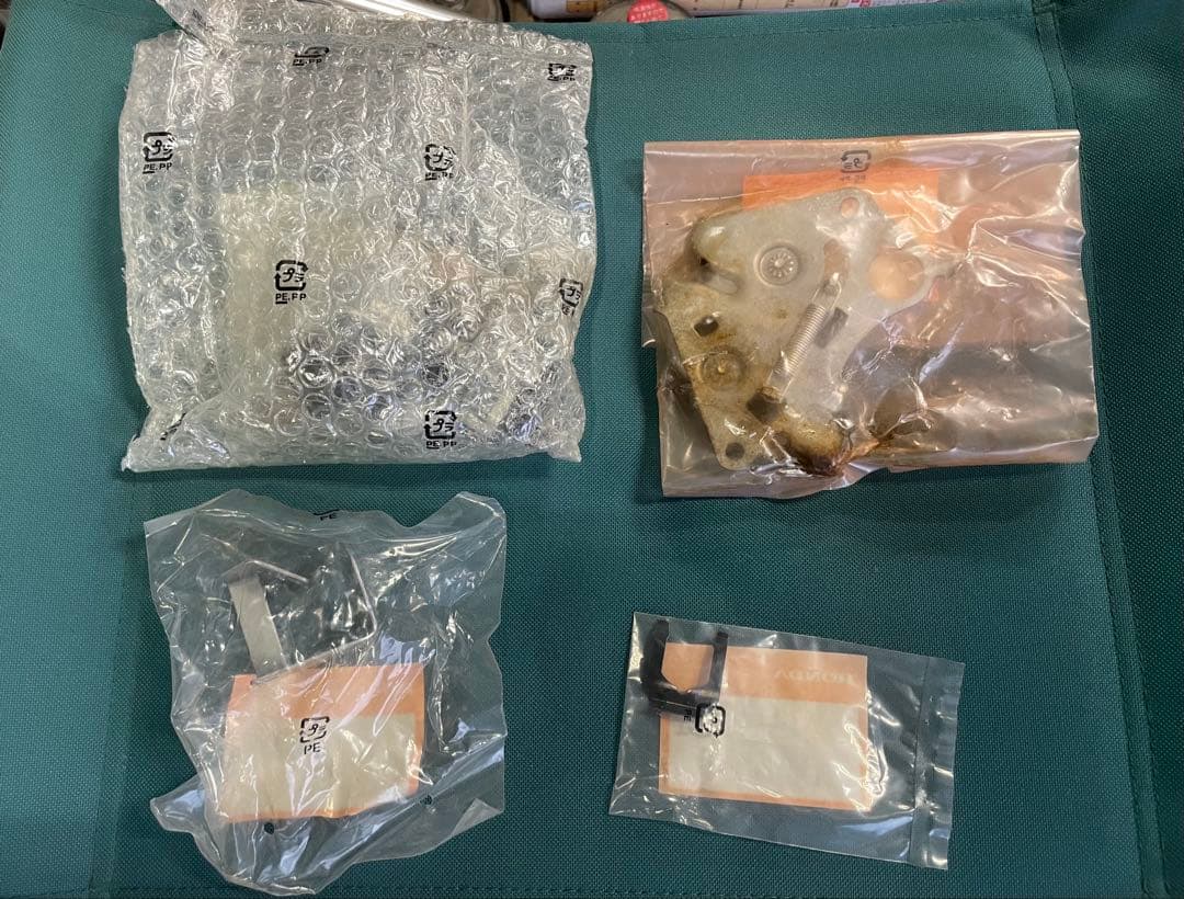 超希少部品　純正キーセット　ライブディオ　中期　後期