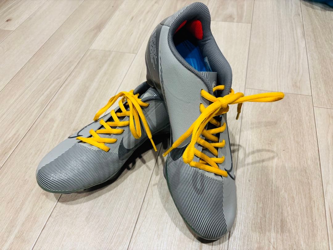 (値下げ可)NIKE金具スパイク