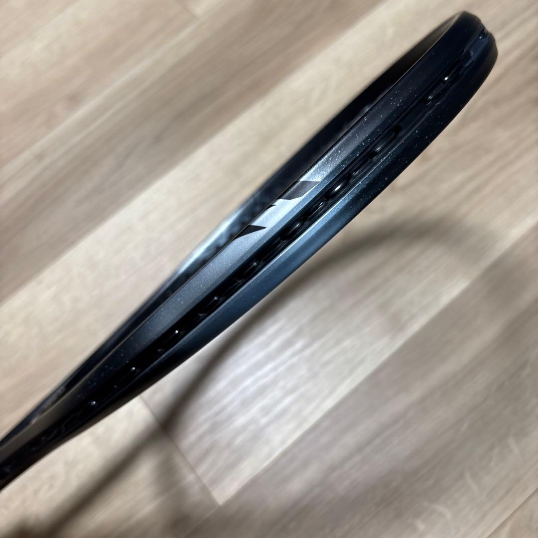 ヨネックス VOLTRAGE 8S テニスラケット UL-1 ソフトケース付き