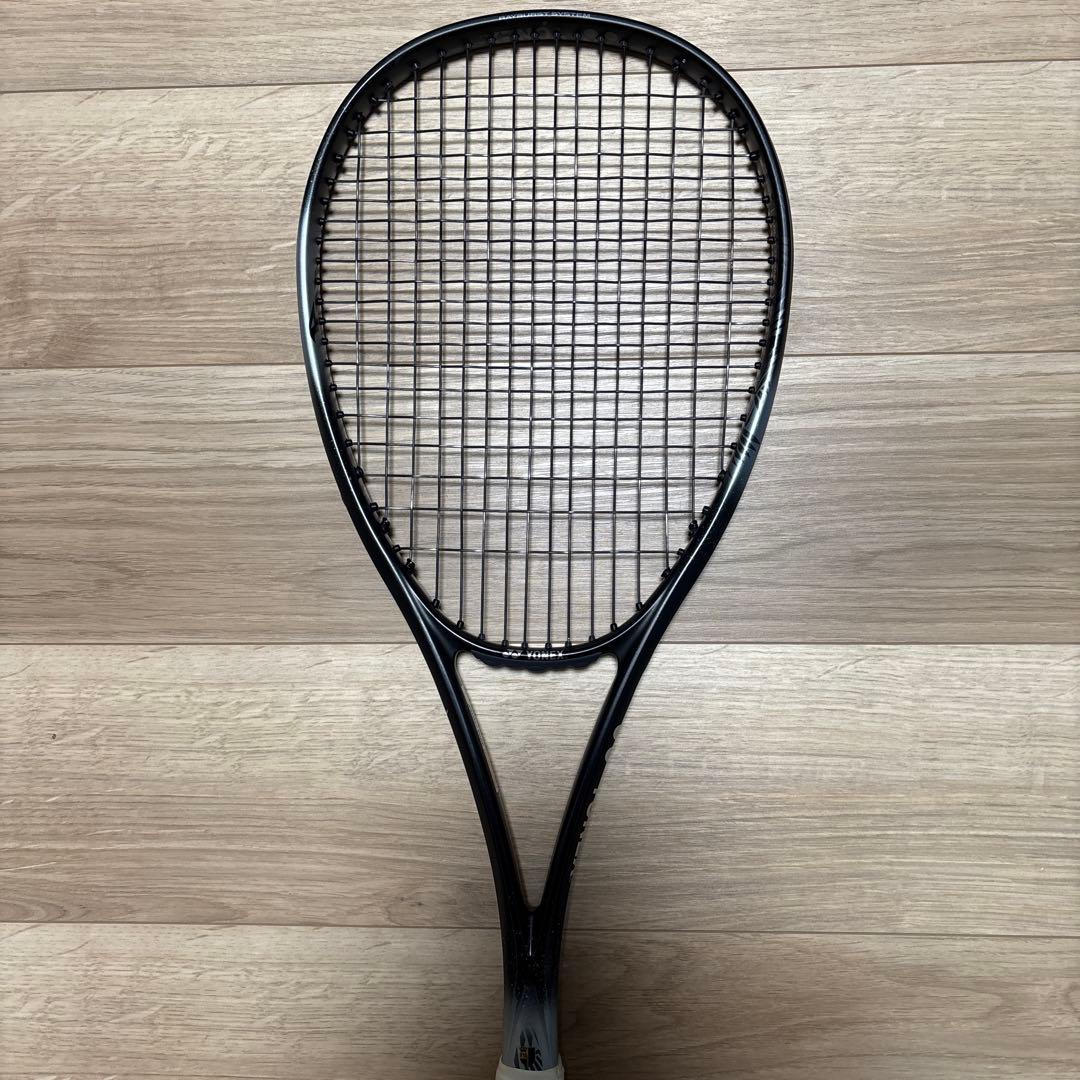 ヨネックス VOLTRAGE 8S テニスラケット UL-1 ソフトケース付き