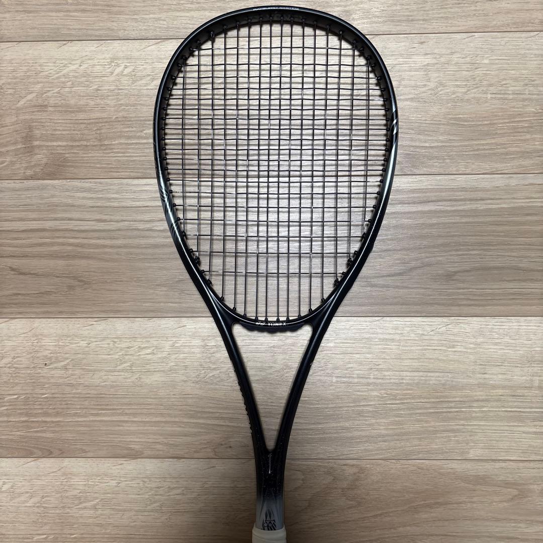ヨネックス VOLTRAGE 8S テニスラケット UL-1 ソフトケース付き