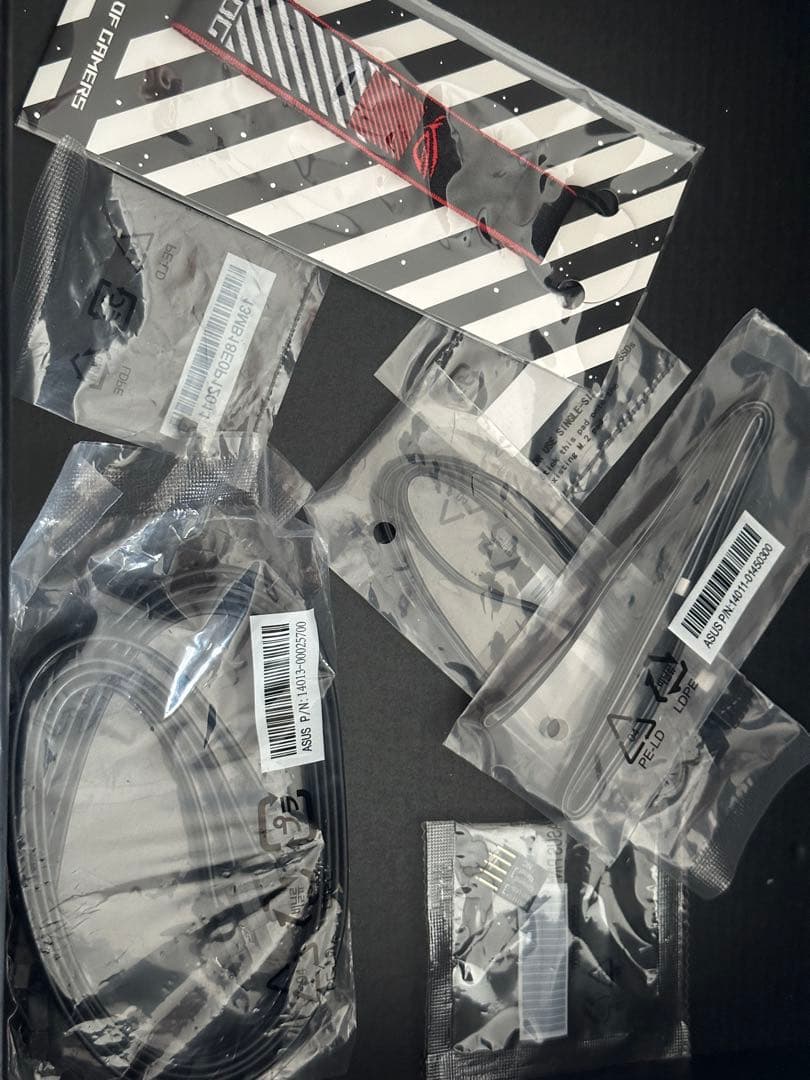 マザーボード Asus ROG MAXIMUS Z690 HERO