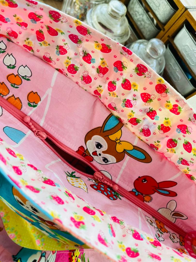 ☆*☆様 昭和 レトロ 生地 使用 巾着バッグ