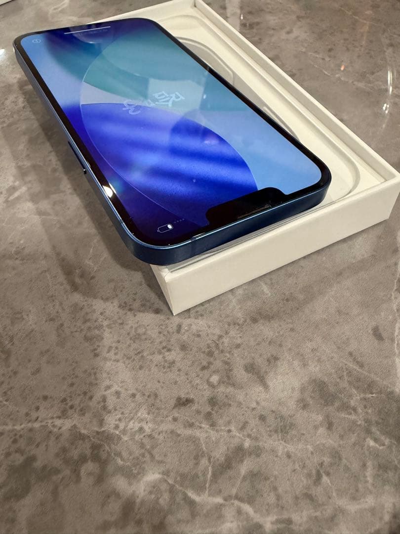 【超美品】iPhone13 256GB ブルー バッテリー99% SIMフリー