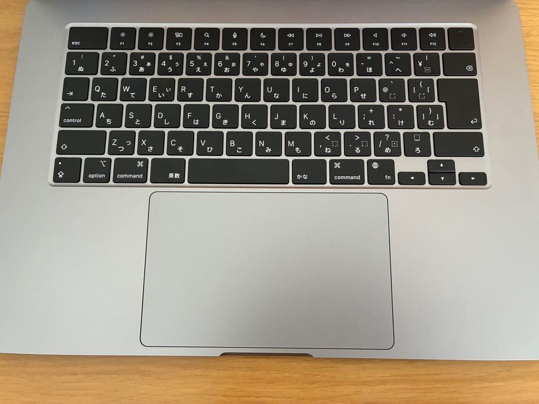 MacBook Air M2 (2023) 15インチ SSD512GB 本体