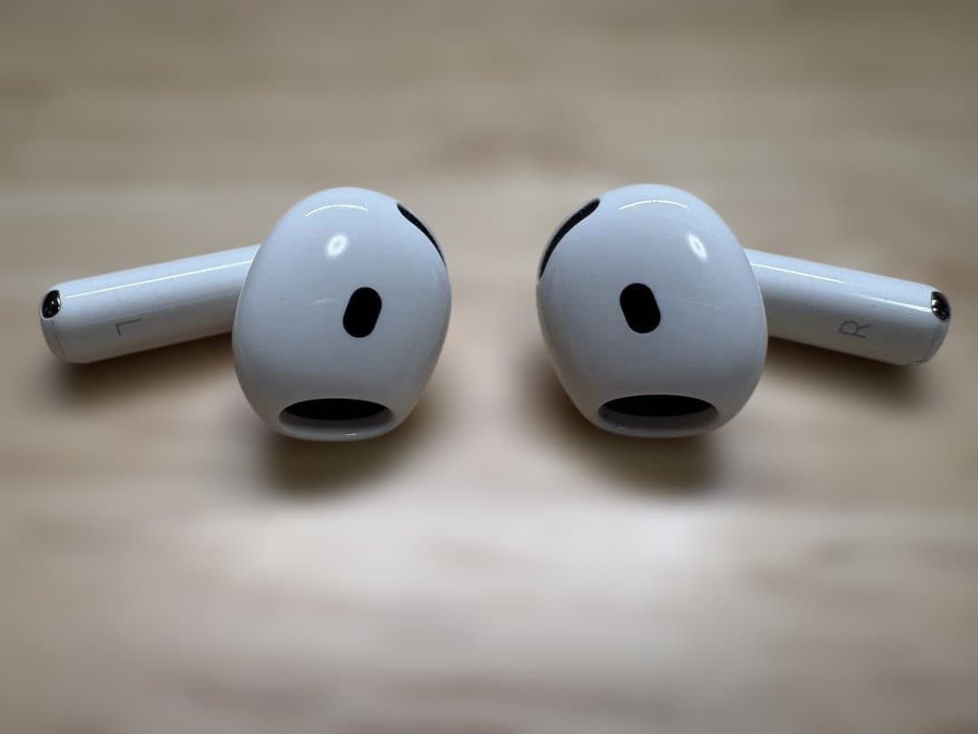 Apple AirPods4(アクティブノイズキャンセリング機能搭載)＋ケース