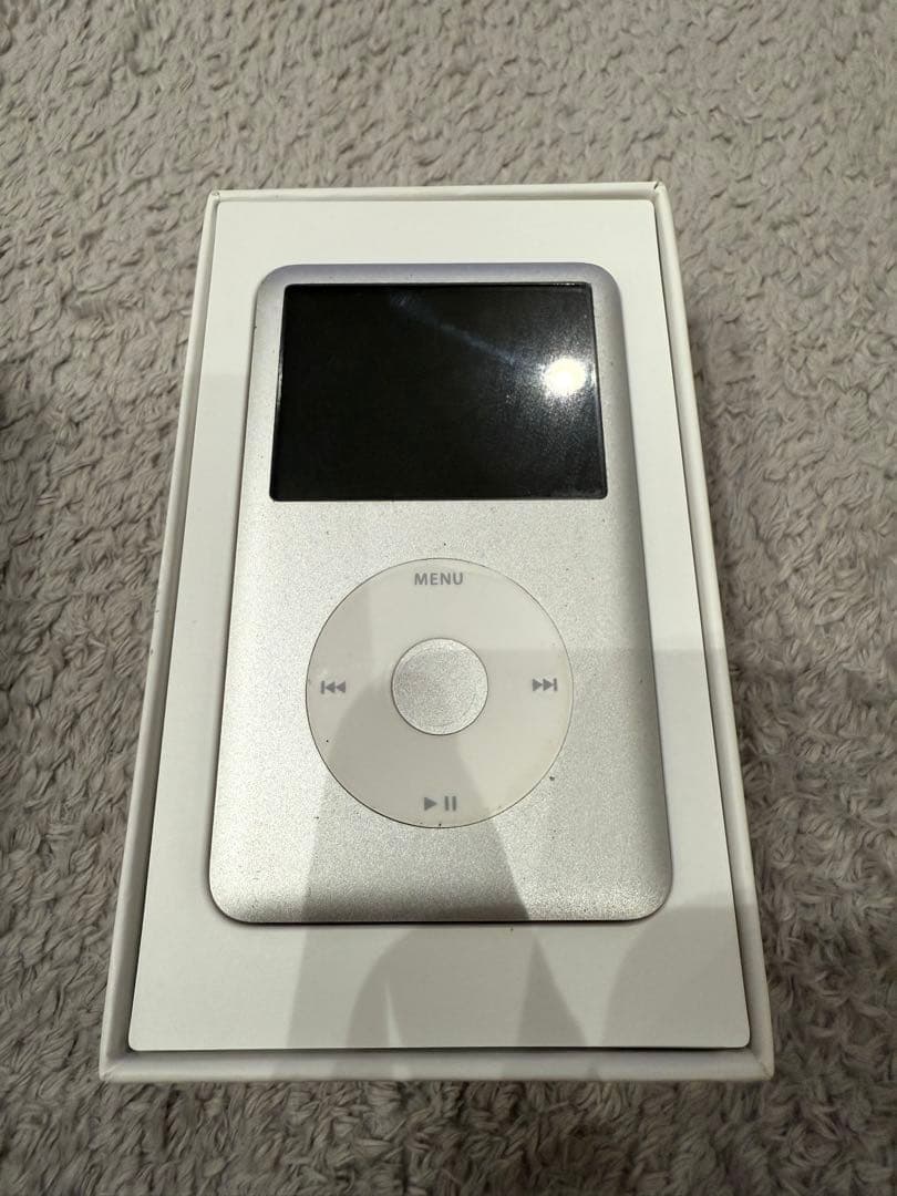 Apple iPod Classic シルバー　120G