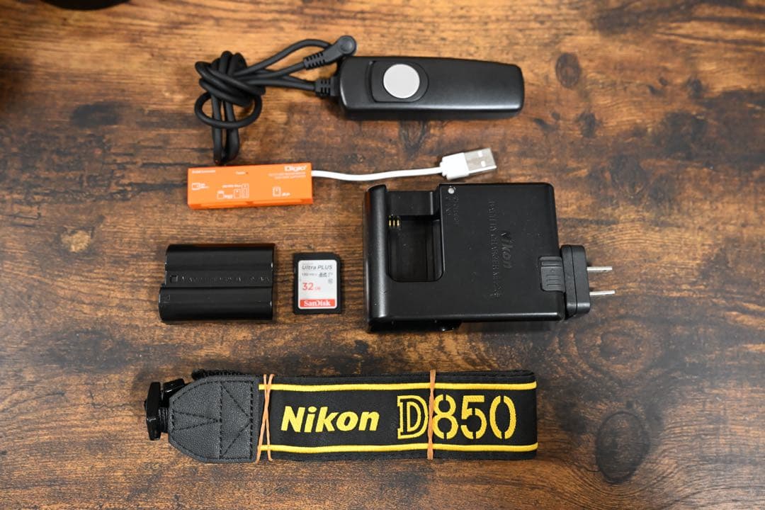 Nikon D850 ➕レンズ2本、他【あゆみ】