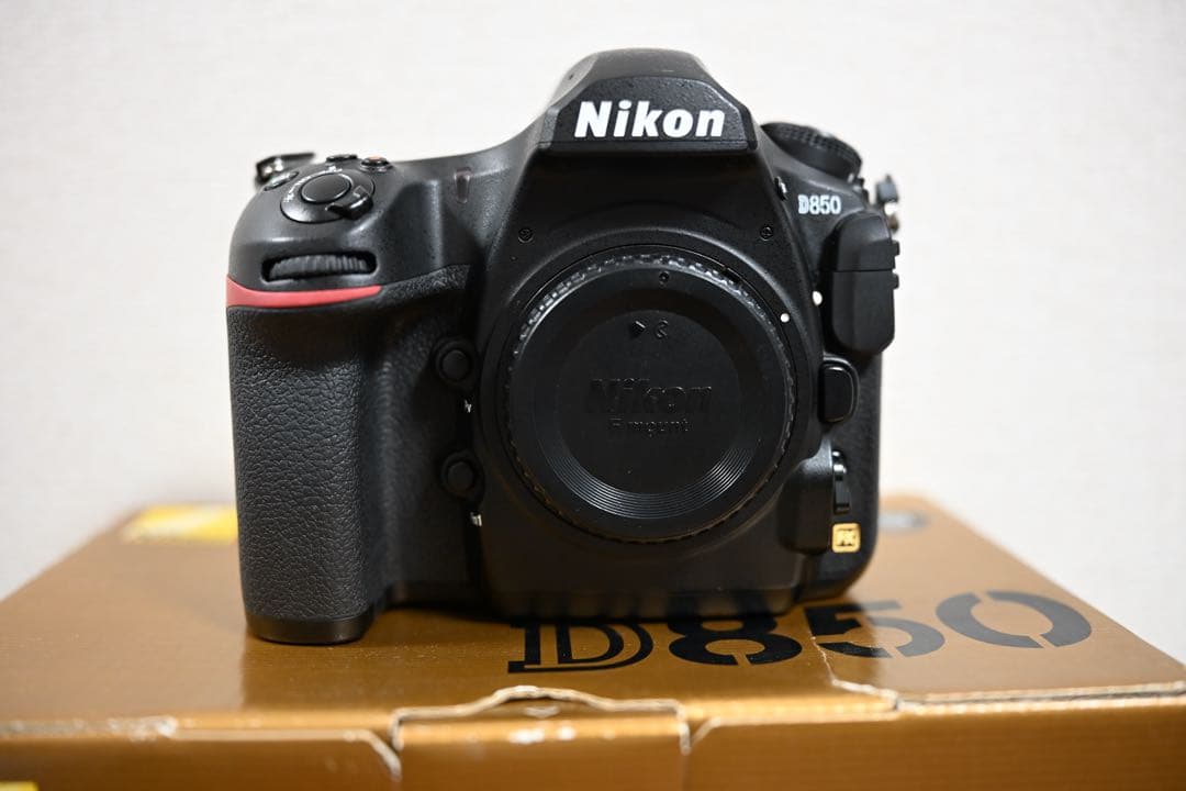 Nikon D850 ➕レンズ2本、他【あゆみ】