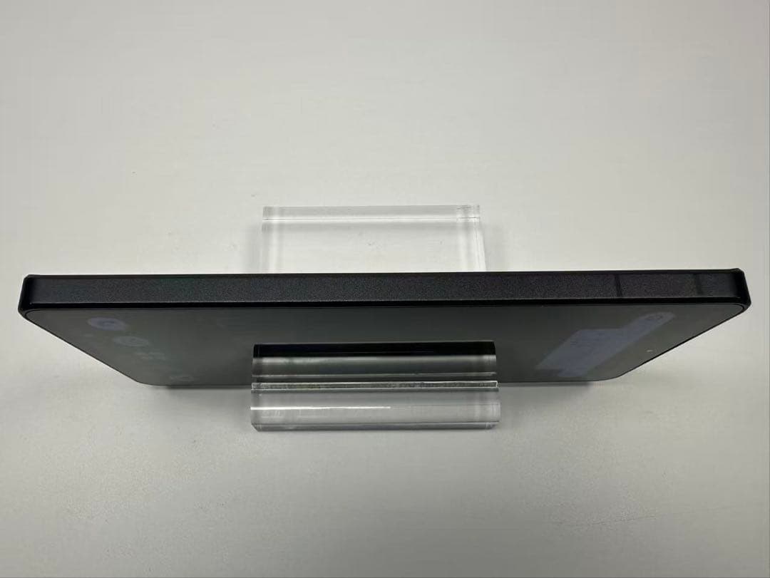 スマートフォン本体 Aquos R8 pro docomo 256gb