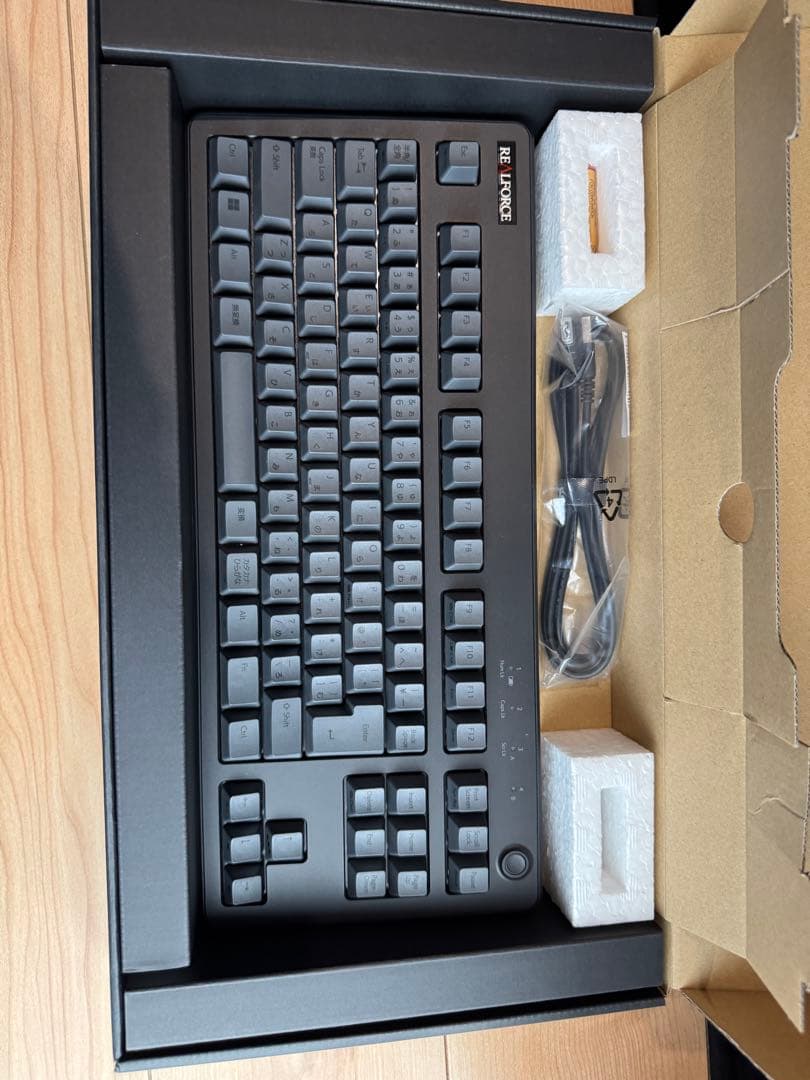 REALFORCE R3 テンキーレス 45g 日本語配列 R3HC11