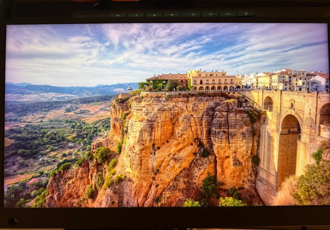 EVICIV モバイルモニター 17.3インチ 4K 他