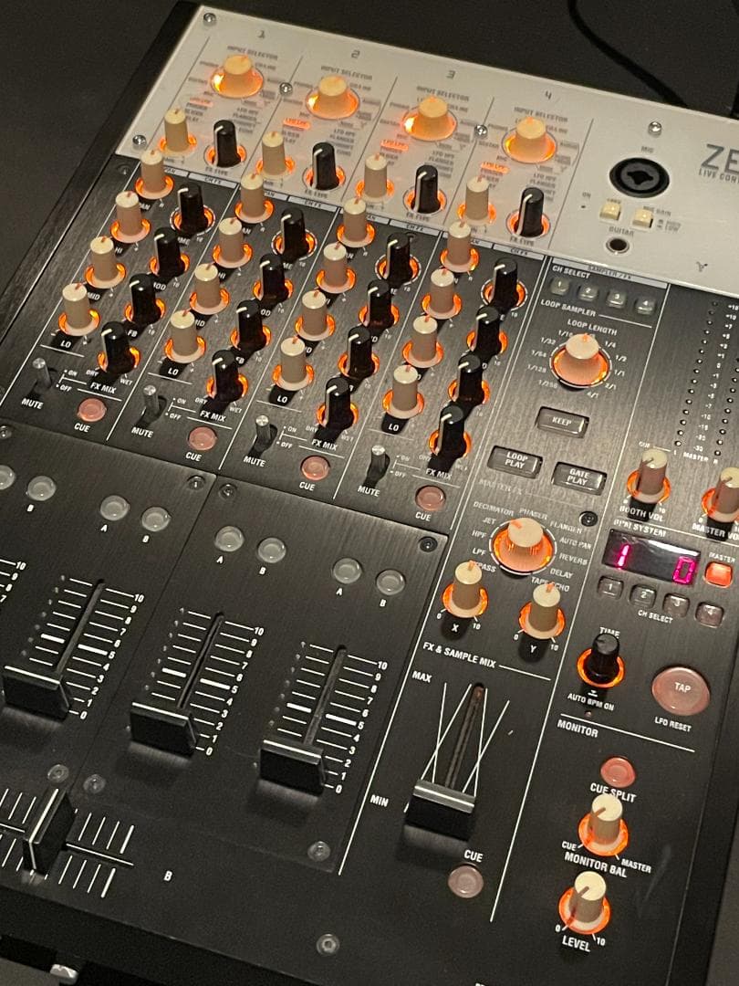 K*I様 KORG ZERO4 DJミキサー [ジャンク]