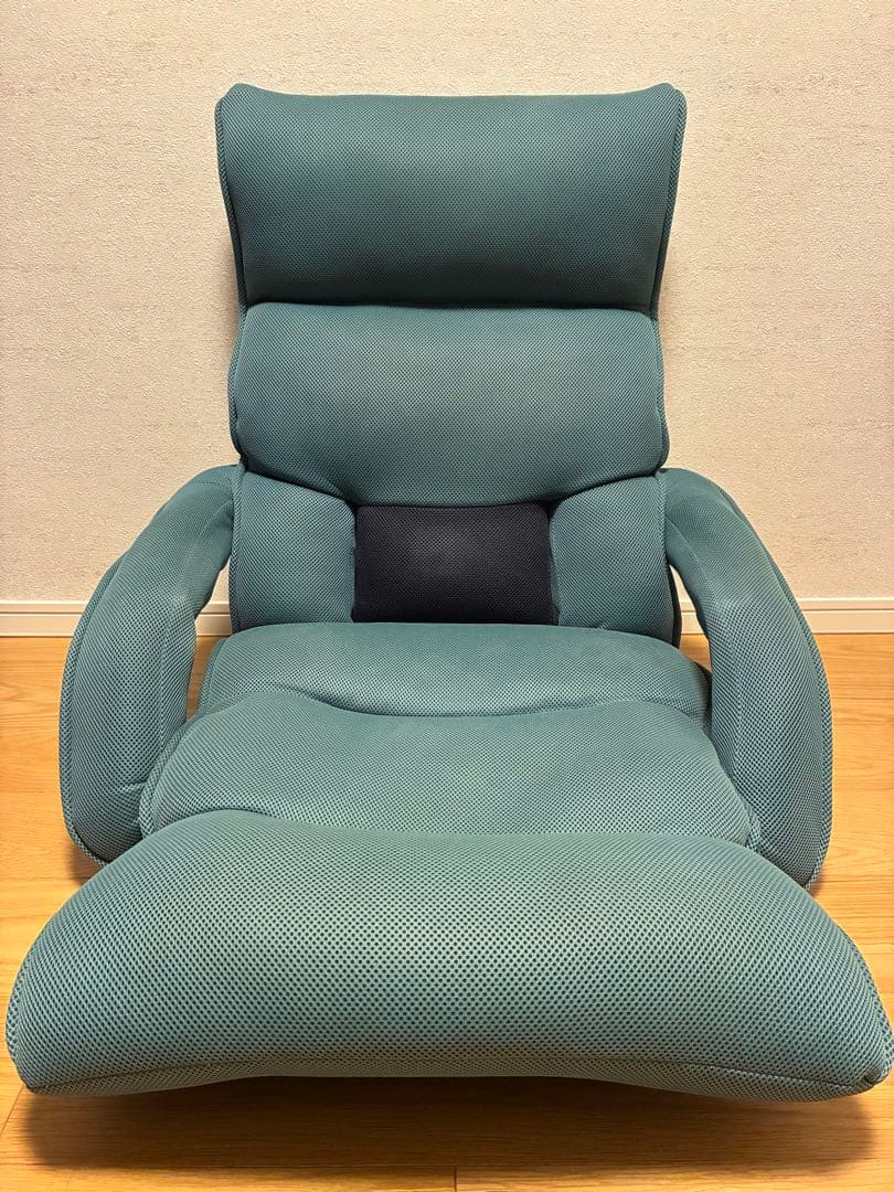 腰の神様がくれた座椅子 連動肘つき 回転式