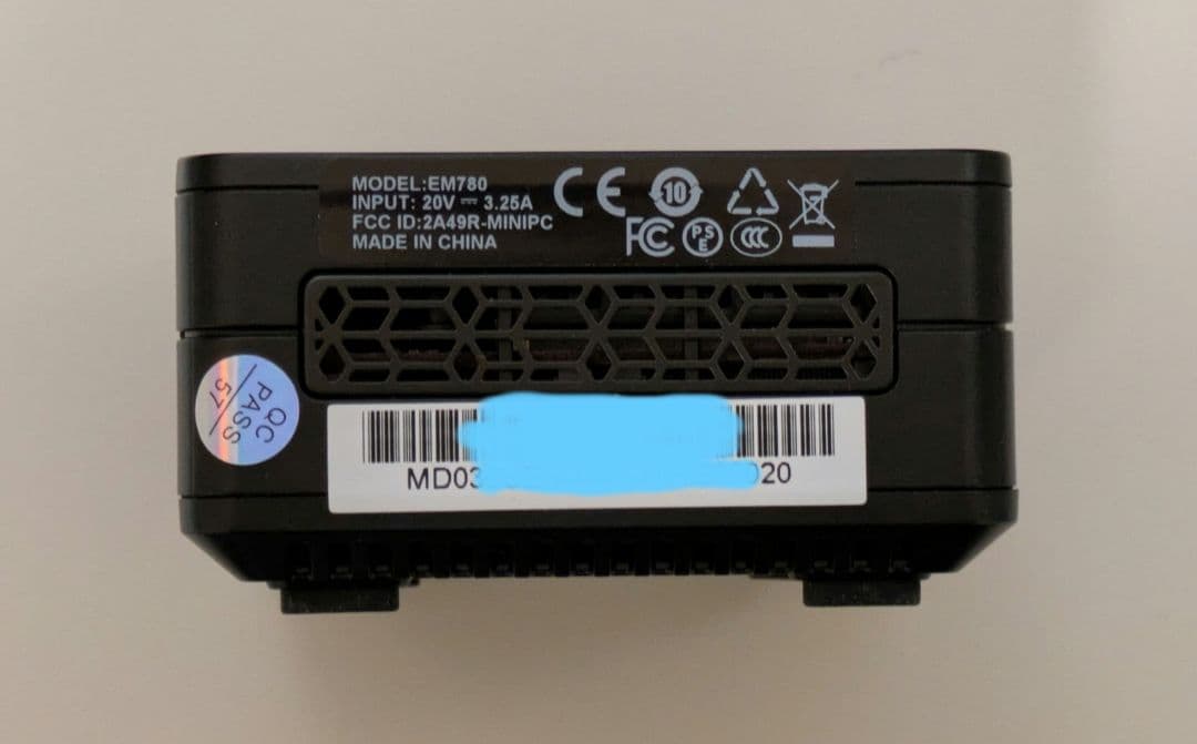 MINISFORUM EM780 32GB ミニPC