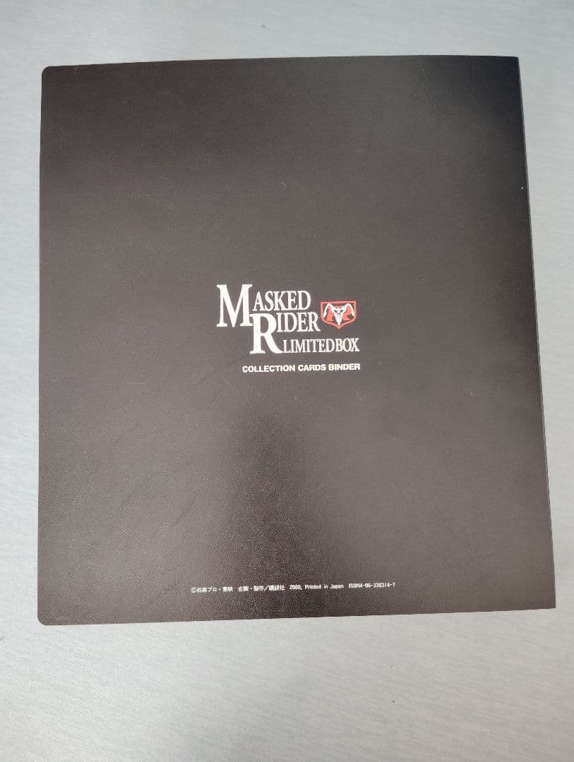 ◆必見◆旧仮面ライダーカード546枚（復刻版）+専用アルバム
