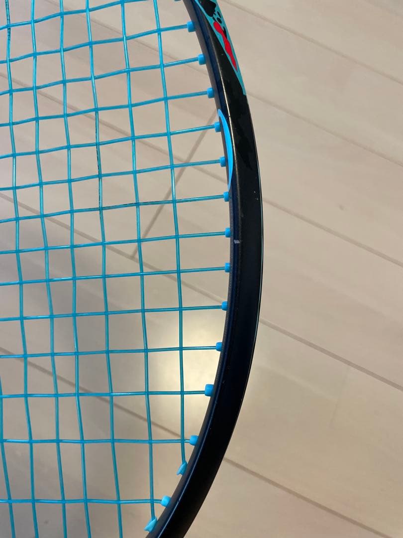 テニスラケット ヨネックス　ジオブレイク70vs グリップUL1