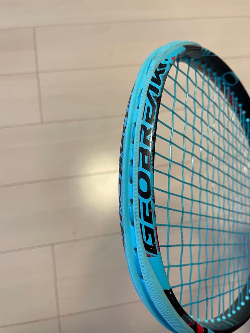 テニスラケット ヨネックス　ジオブレイク70vs グリップUL1