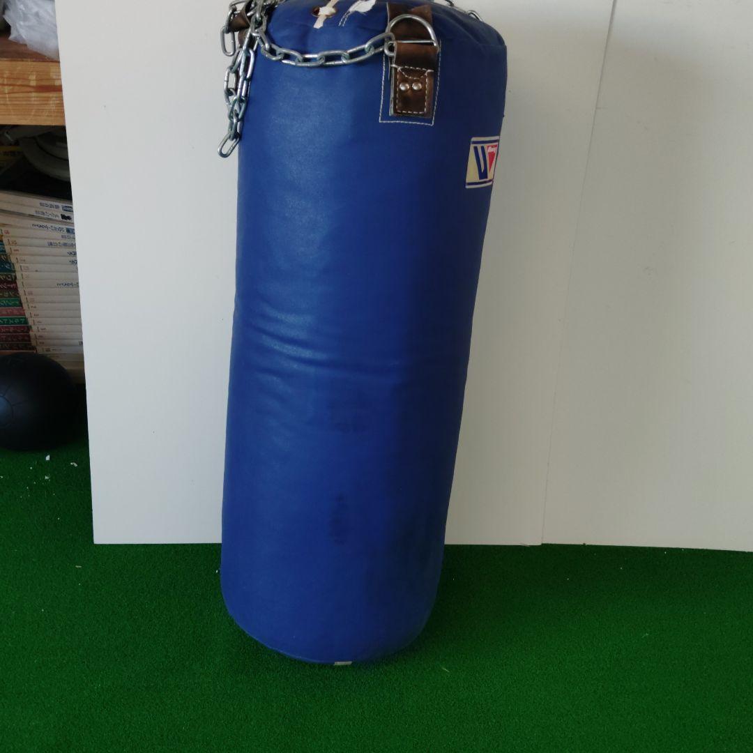 winning　ウィニング製 青いサンドバッグ チェーン付き