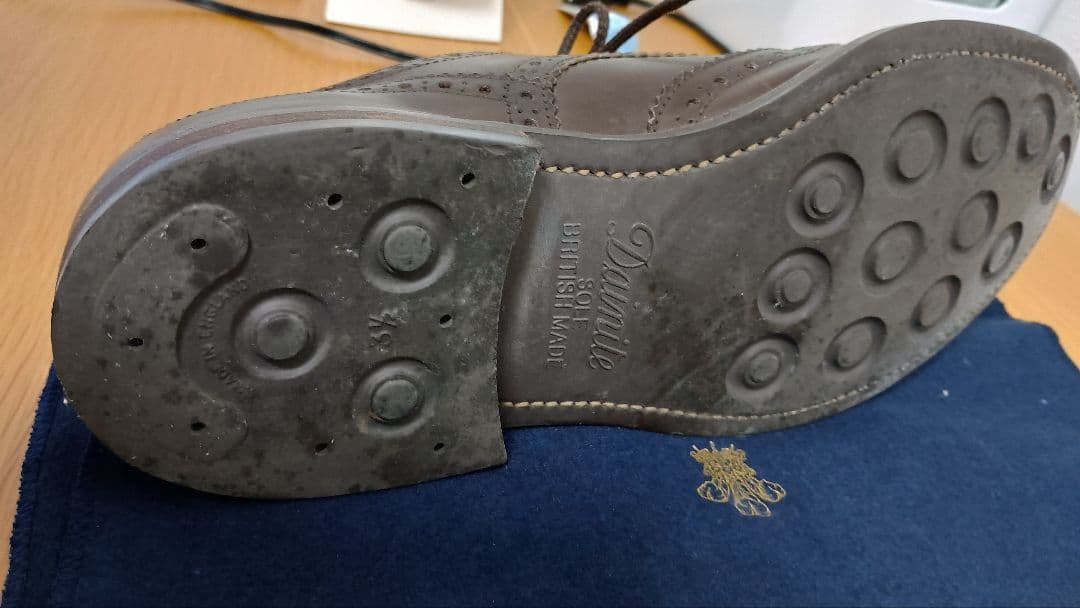 トリッカーズ バートン Tricker's BOURTON UK8.5 箱付