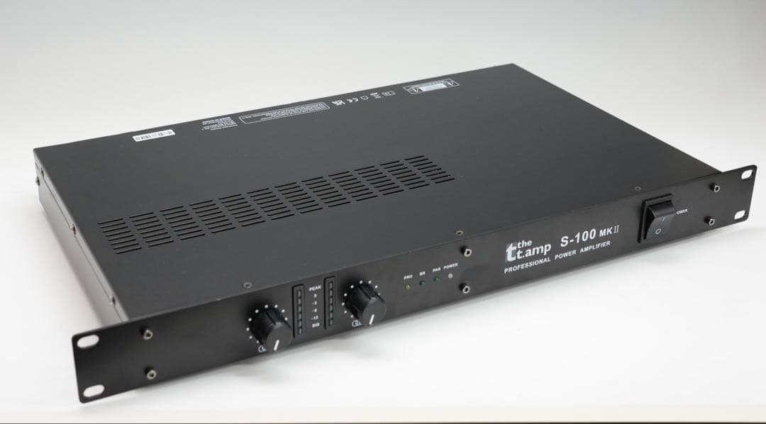 the t.amp S-100 MKII パワーアンプ