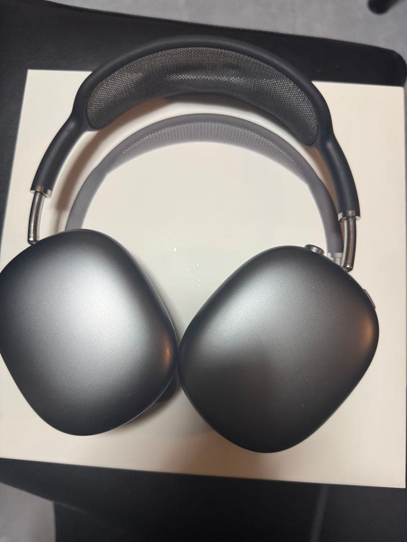 \"最安値\"Apple AirPods Max ブラック