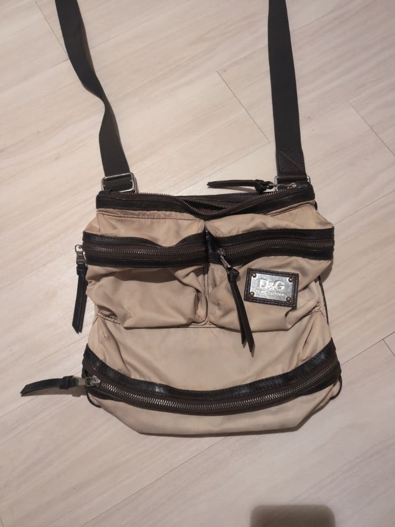 DOLCE&GABBANA ナイロン製ベージュショルダーバッグ