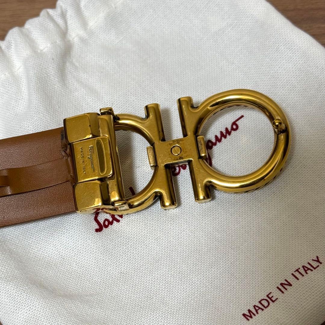 美品 Salvatore Ferragamo ガンチーニベルト キャメル