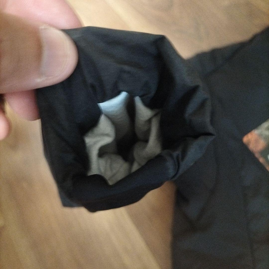 レア 新品 レディースS reric レリック インサレーション 長袖 ブラック