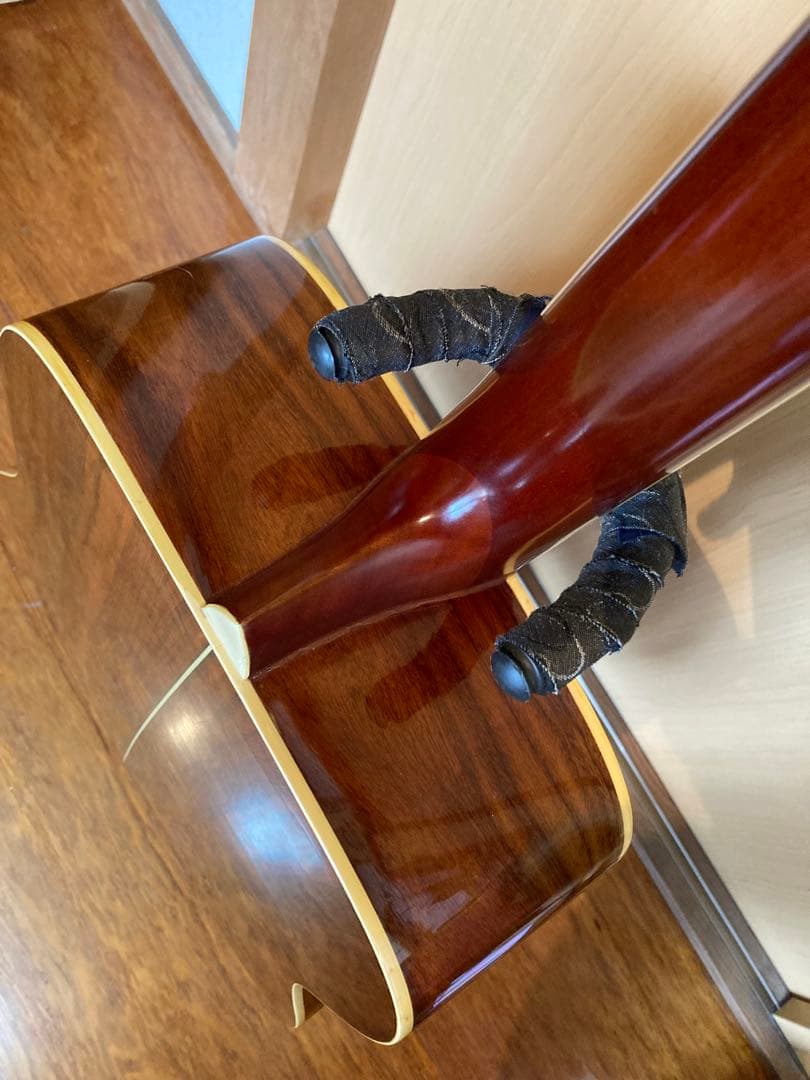 モーリスアコースティックギタージャパンヴィンテージ　ハードケース付　morris