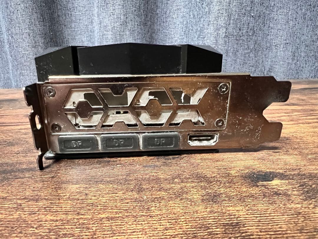 グラフィックボード・グラボ・ビデオカード GALAKURO GAMING RTX 3070 Ti 8g 112