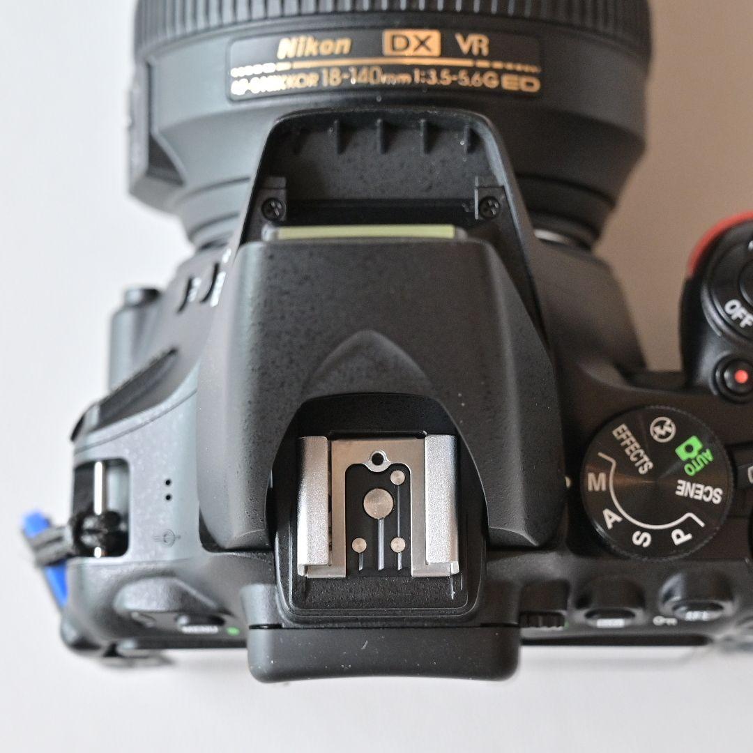 ニコン 一眼レフ D5500 18-140mm 55-200mm レンズセット