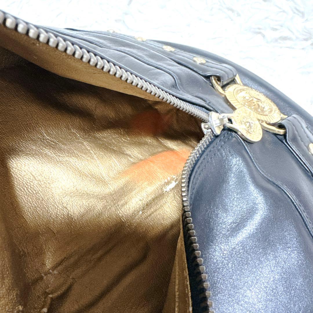 VERSACE リュック　レザー ショルダーバッグ　サンバースト　メデューサ　黒