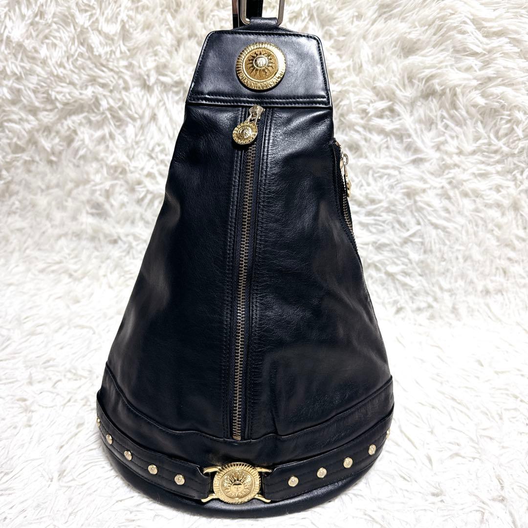 VERSACE リュック　レザー ショルダーバッグ　サンバースト　メデューサ　黒