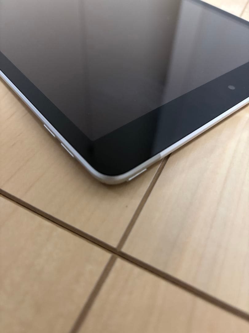 iPad 10.2インチ シルバー 本体　9世代