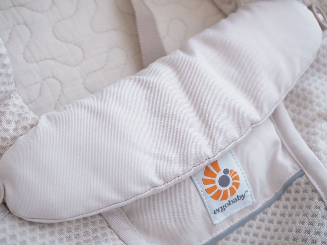 エルゴベビー　アダプトソフトフレックス　ナチュラルベージュ