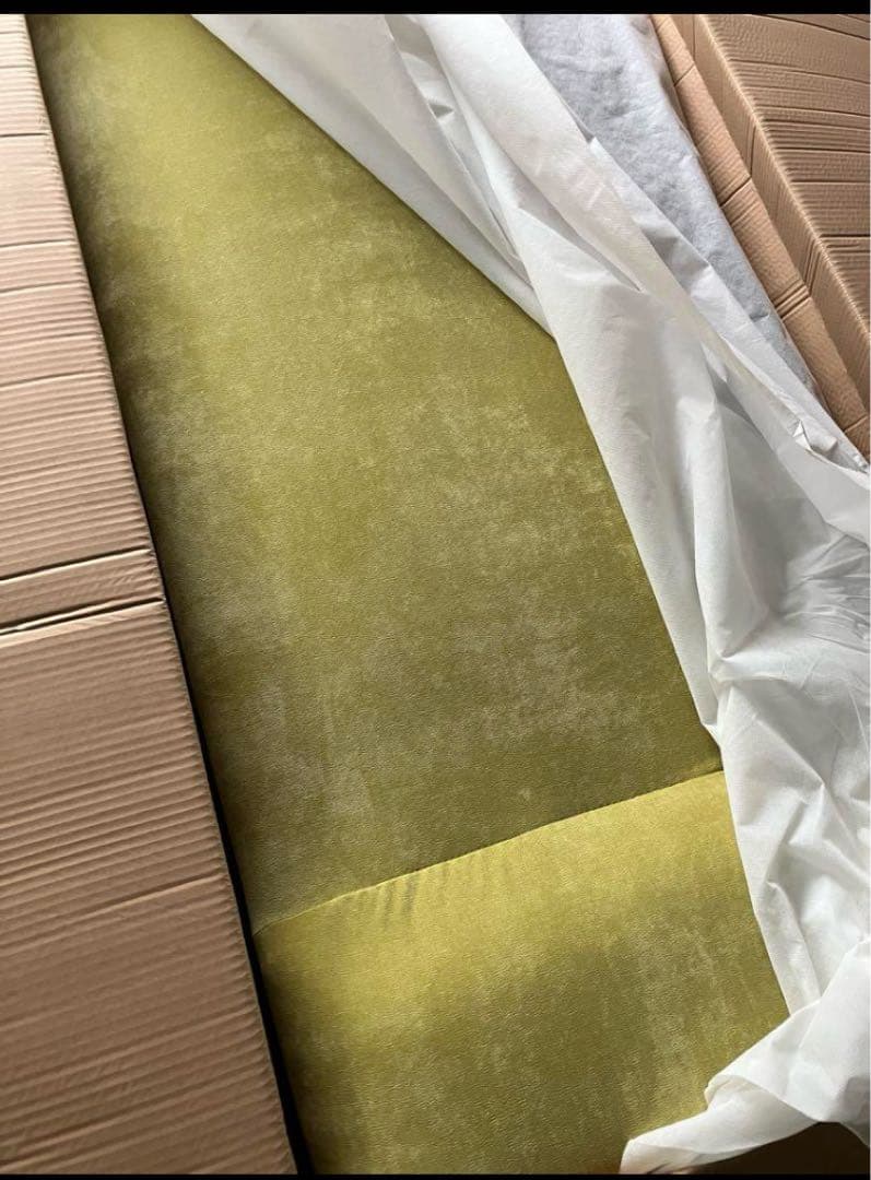 新品未使用　カバーリングモダンデザイン　ローソファ　３人掛け　３P　グリーン