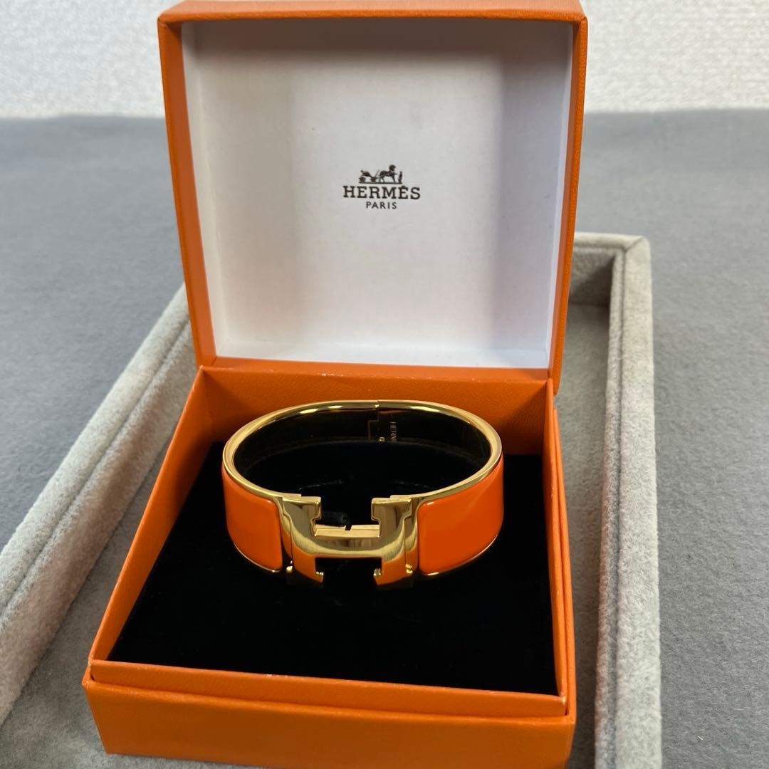 【美品】HERMES オレンジ \"H\"金具のブレスレット　希少