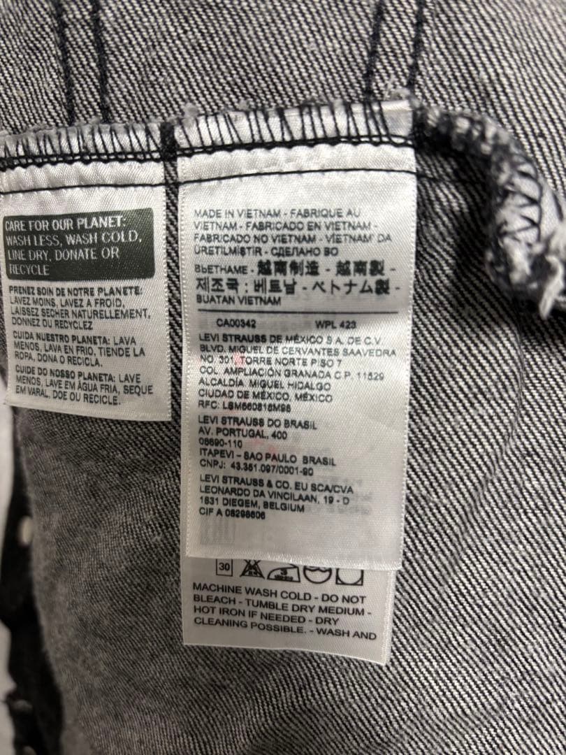 LEVI’S リーバイス vintagefit ブラックデニムジャケット