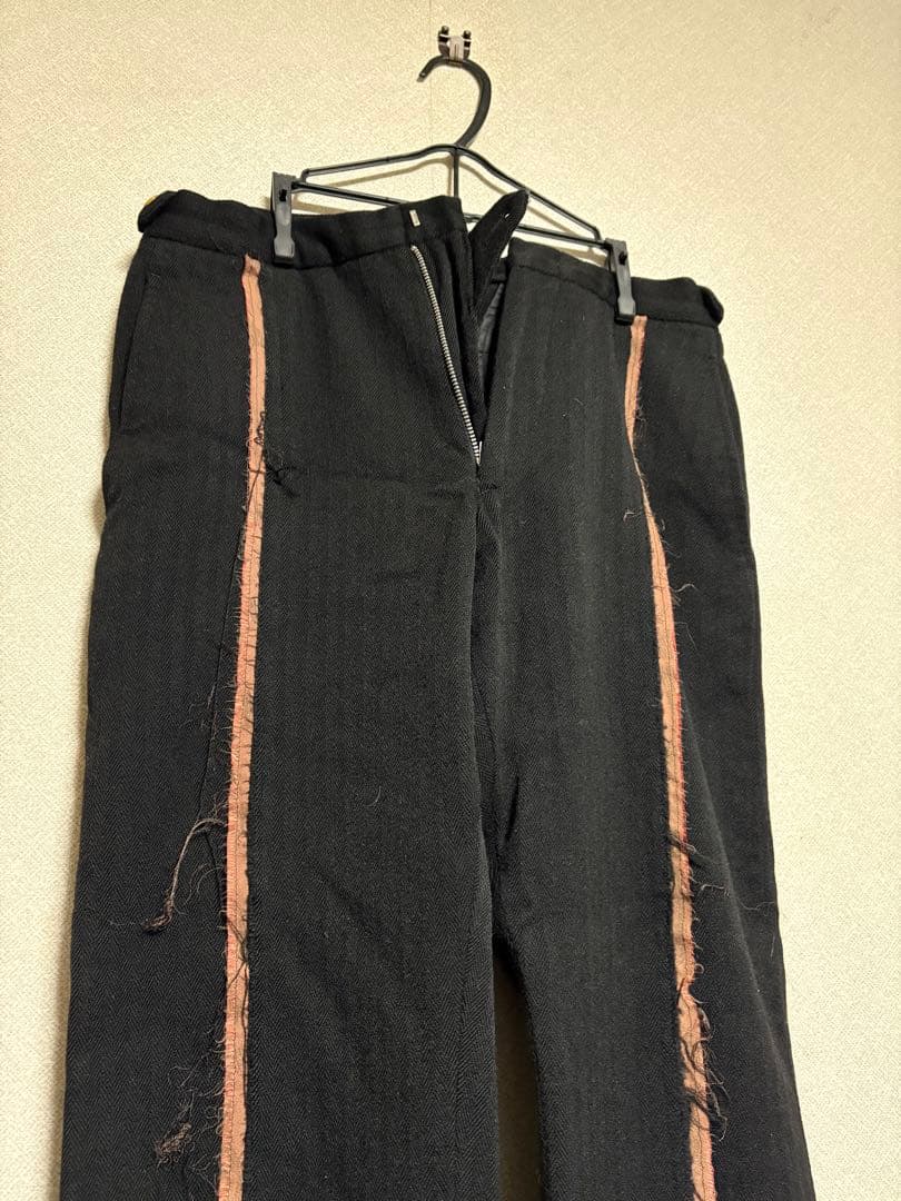 コムデギャルソンオムプリュス　aw 茶ラインほつれ加工スラックス