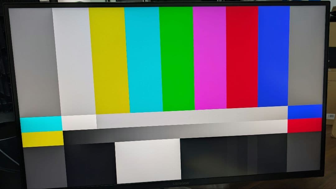 【ゲーミングモニター】LG 32GQ950-B